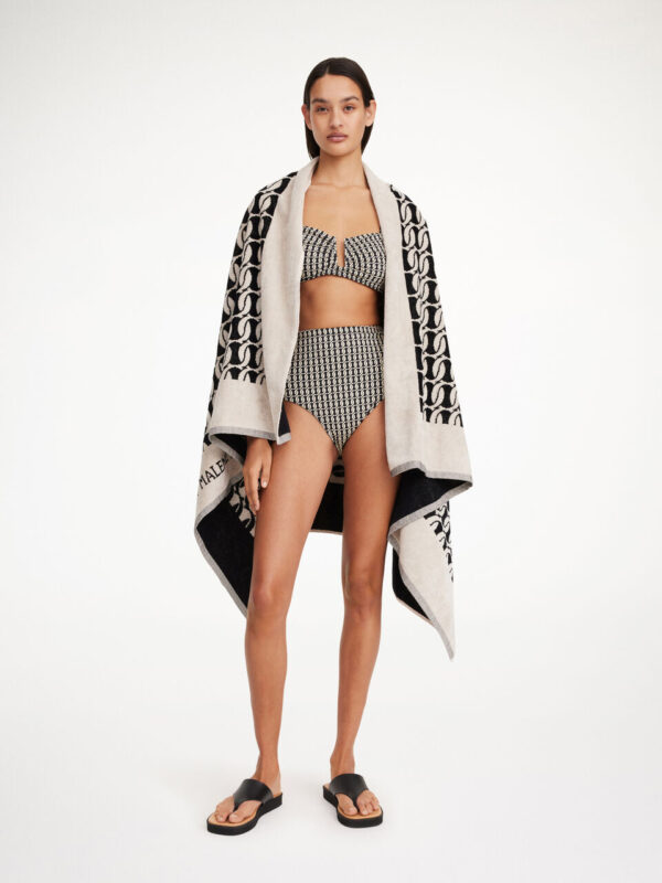 By Malene Birger Lemora Towel