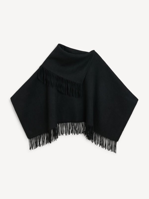 By Malene Birger Turtma Wool Fringe Bib