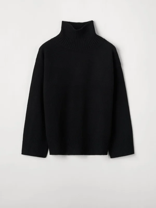 Soft Goat - Boyfriend Turtleneck Black