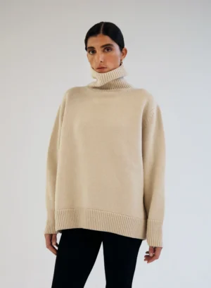 Almada Label - Aia Turtleneck